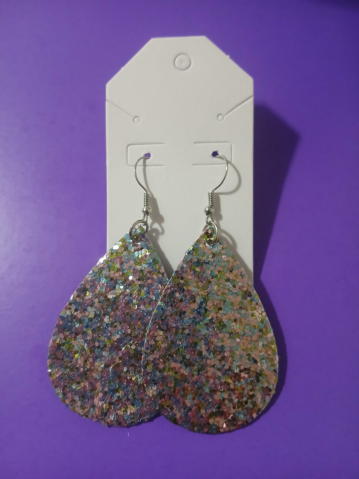 Confetti Sparkling Earrings
