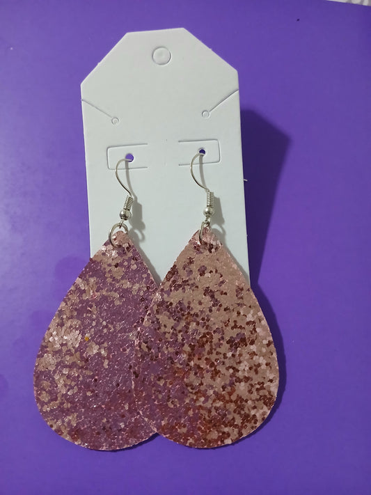 Light Pink Sparkling Earrings